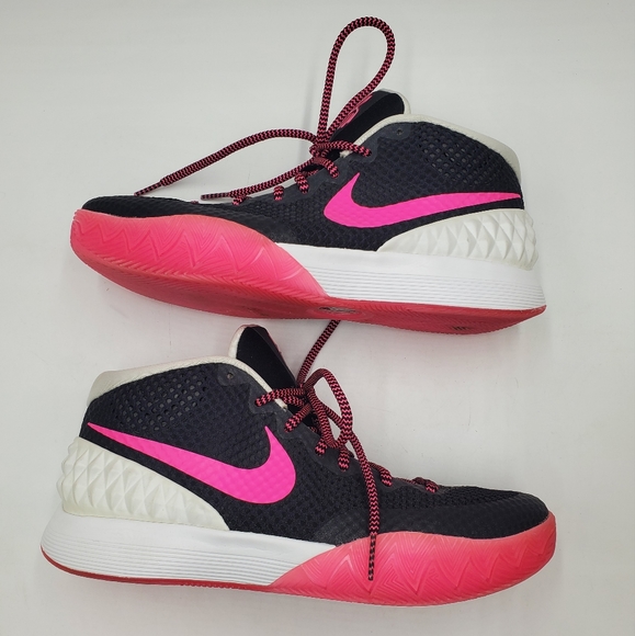 Nikeid kyrie custom Sneakers Size 7.5 - Picture 2 of 8
